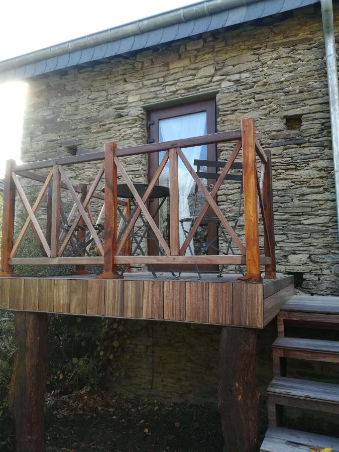 La Ferme De La Chapelle - Gite Et Chambres D'Hotes Cherain Exterior photo